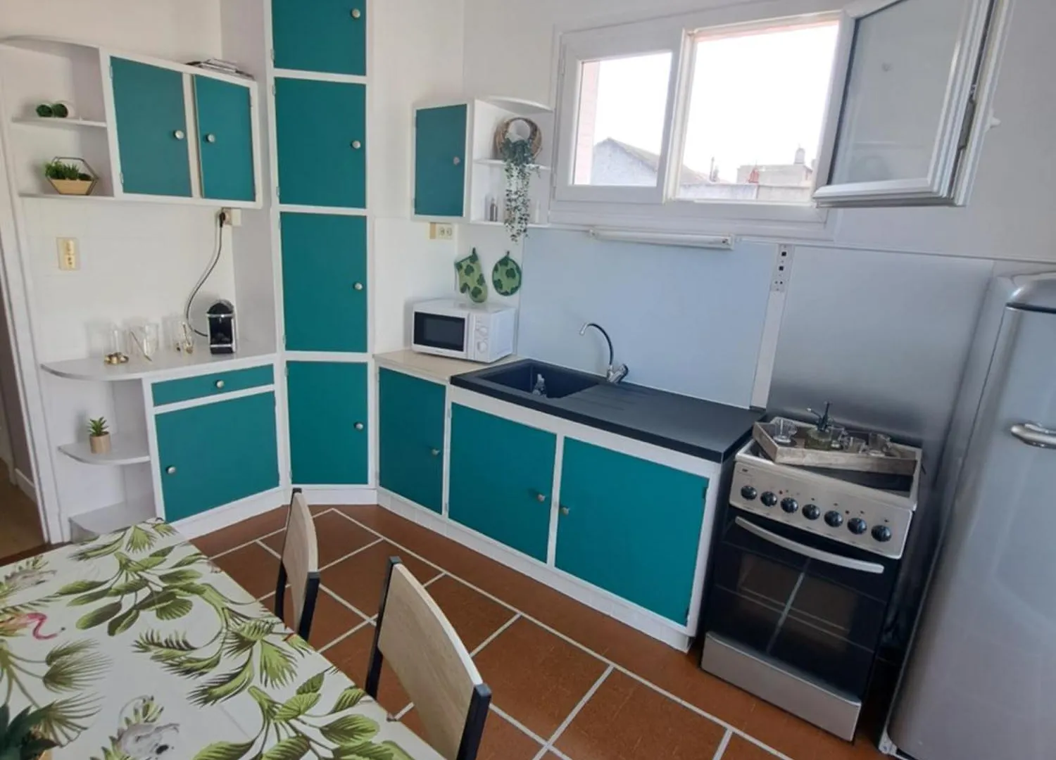 Holiday home Maison De Ville Avec Cour Et Terrasse Vichy