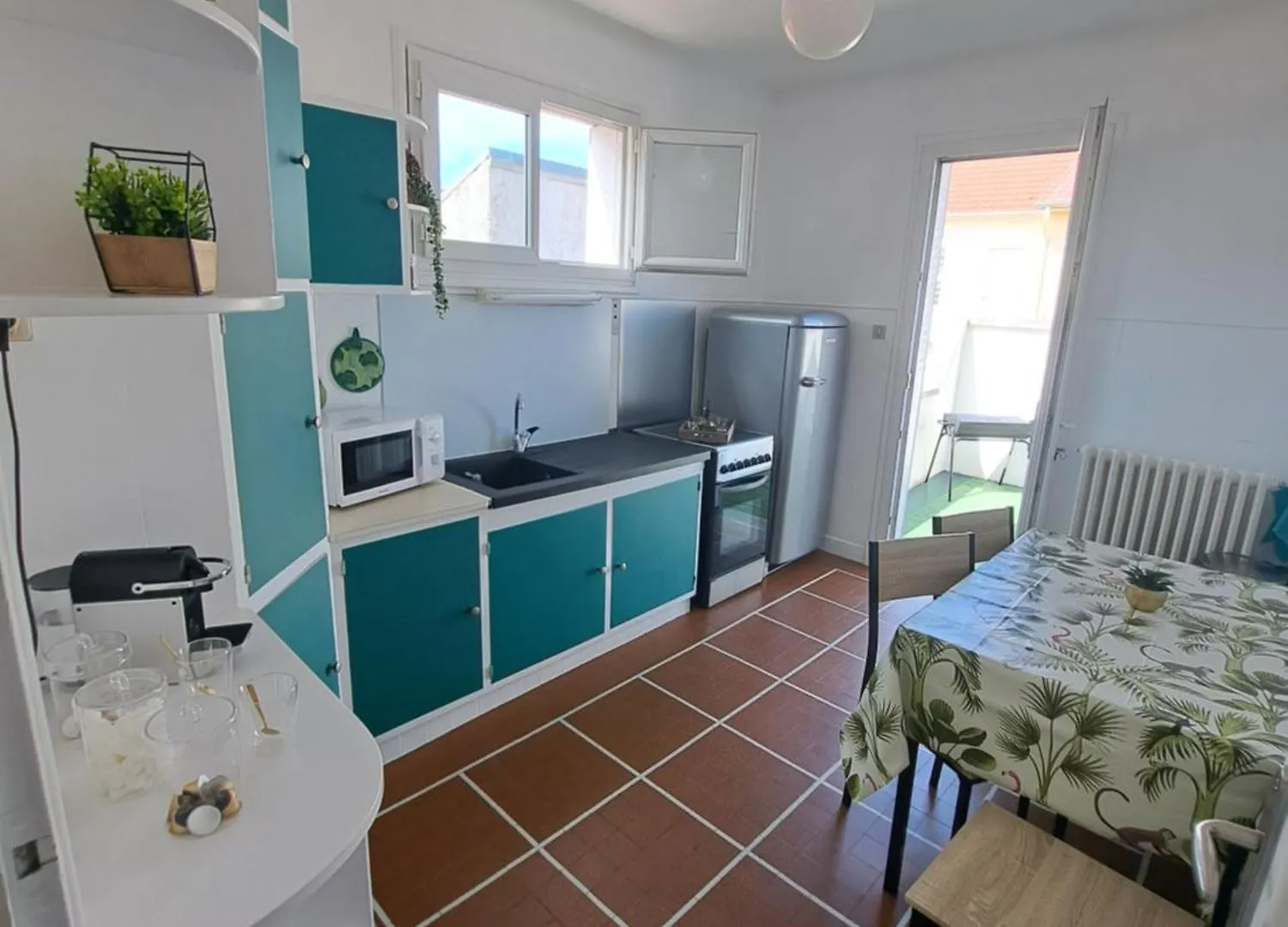 Maison De Ville Avec Cour Et Terrasse Vichy Holiday home